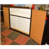 Image 1 : OFFICE WHITEBOARD AND PULL DOWN SCREEN 4' X 4'