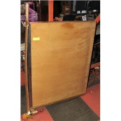 PROFESSIONAL PAPER CUTTER.