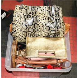 ESTATE LOT OF ASSORTED PURSES