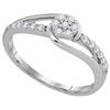 Image 1 : 10KT White Gold 0.25CTW DIAMOND FLOWER RING