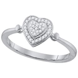 10kt White Gold Womens Round Natural Diamond Heart Love