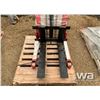 Image 3 : 4,400 LB MANUAL FORKLIFT STACKER