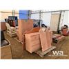 Image 2 : SOLID WOOD BEDROOM SET