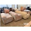 Image 3 : (3) PIECE LEATHER SOFA, LOVESEAT & CHAIR