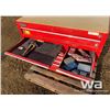 Image 11 : INTERNATIONAL TOOL CHEST & TOOLS