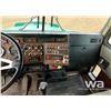 Image 8 : 1997 KENWORTH T800 T/A SLEEPER TRUCK