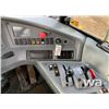 Image 8 : 2005 VOLVO A30D 6X6 ARTICULATED DUMP TRUCK