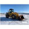 Image 2 : 1990 KOMATSU WA320-1 WHEEL LOADER