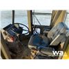 Image 6 : 1990 KOMATSU WA320-1 WHEEL LOADER