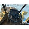 Image 7 : 1990 KOMATSU WA320-1 WHEEL LOADER