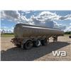 Image 3 : 1997 COLUMBIA TRIDEM WATER TRAILER