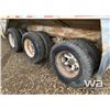 Image 9 : 1988 DECAP CROSS DUMP TRIDEM GRAVEL TRAILER