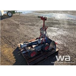 ULTRA CART GRAIN BIN SWEEP