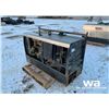 Image 2 : LINCOLN VANTAGE 400 PORTABLE WELDER