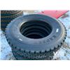 Image 3 : (4) KAPSEN 11R24.5 DRIVE TIRES