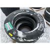 Image 3 : (4) MICHELIN 11R24.5 TRUCK TIRES