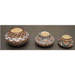 SOUTH WEST STYLE POTTERY JARS