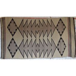 NAVAJO INDIAN TEXTILE