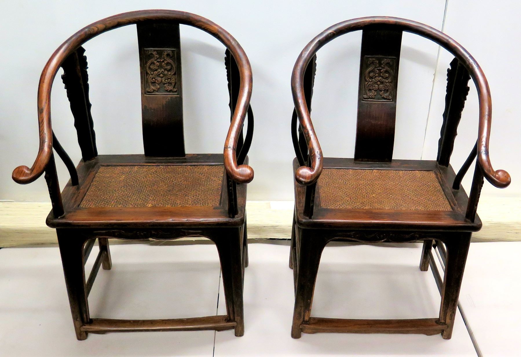Qty 2 Antique Carved Horseshoe Chairs W Woven Seats 23 X 17 X 40 H Oahu Auctions