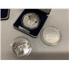 Image 8 : Qty 3 United States 1991 USO Silver Dollars w/ Certificates of Authenticity & Cases