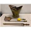 Image 2 : 4-Piece Brass Fireplace Tool Set