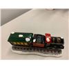 Image 8 : Minitiature Ceramic Snow Village Train Depot w/ Train & Lighting 27.5"L x 10"W x 22.5"H