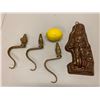 Image 2 : Santa Claus Cookie Cutter Mold Ornament & 3 Metal Santa Claus Stocking Hooks