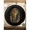 Image 1 : 22KT GOLD, FINE PORCELAIN & HAND PAINTED COLLECTOR PLATE "THE GOLDEN MASK OF TUTANKHAMUN"