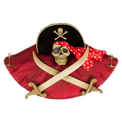 Pirates of the Caribbean Skull Wall Plaque.