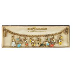 Snow White 8-Charm Bracelet.