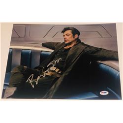 Benicio del Toro Signed 11x14 Photo (PSA COA)