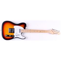 Cyndi Lauper Signed 40" Huntington Electric Guitar (PSA Hologram)