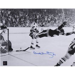 Bobby Orr Signed Bruins "The Flying Goal" 11x14 Photo (Orr COA)