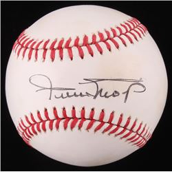 Willie Mays Signed ONL Baseball (Beckett COA)
