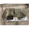 Image 1 : Stainless Steel Custom Sink