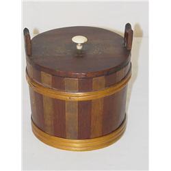 4 3/4 SHAKER STYLE LIDDED BUCKET W/ VARIGATED WOO