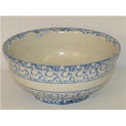 11 BLUE & WHITE SPONGEWARE MIXING BOWL W/ BLUE BA