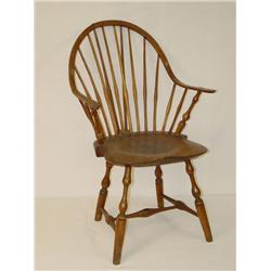 18TH CENT. CT CONTINUOUS ARM BRACE BACK WINDSOR C