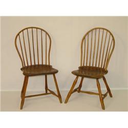 (2) EARLY 19TH CENT. BOW BACK WINDSOR SIDE CHAIRS