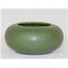 Image 1 : 5 1/2" HAMPSHIRE POTTERY MATTE GREEN LO