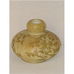 6" CROWN MILANO VASE W/ AMORIAL DECORAT