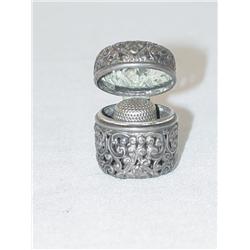 UNGER BROS. STERLING RETICULATED THIMBL