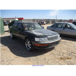 1994 - LEXUS LS400