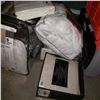 Image 3 : LOT OF NEW BEDDING AND COVERS