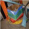 Image 2 : EXTENSION CORD, AIR HOSE, BODY TOOLS, ROAD FLARES, AND BLINDS
