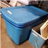 Image 2 : 3 LARGE BLUE TOTES