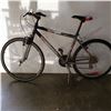 Image 1 : SUPERCYCLE INFERNO BICYCLE
