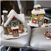 Image 2 : BLUE TOTE OF XMAS DECOR