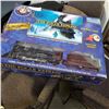 Image 1 : LIONEL POLAR EXPRESS TRAIN SET