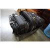 Image 2 : TOTE OF LAPTOP BAGS